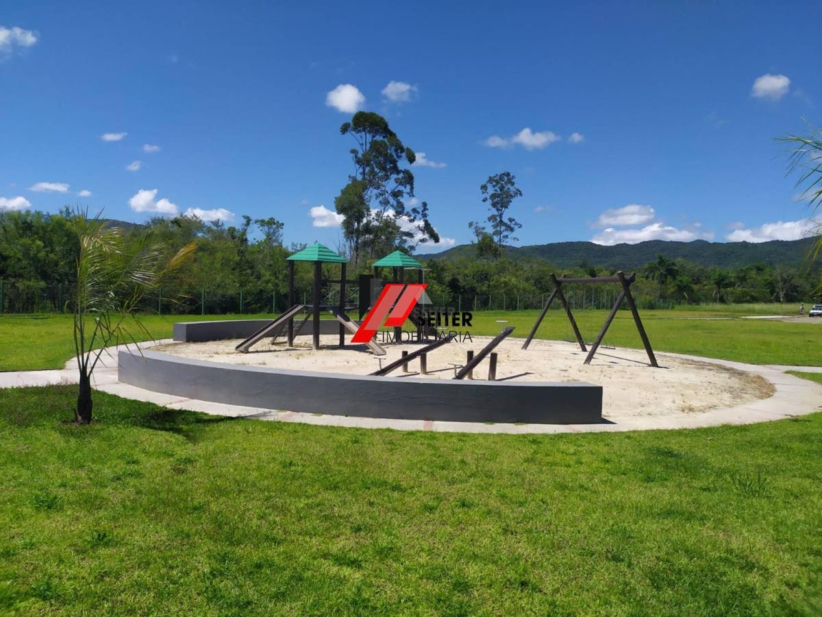 Terreno à venda de 400m² no Condomínio Residencial Villa Ratones