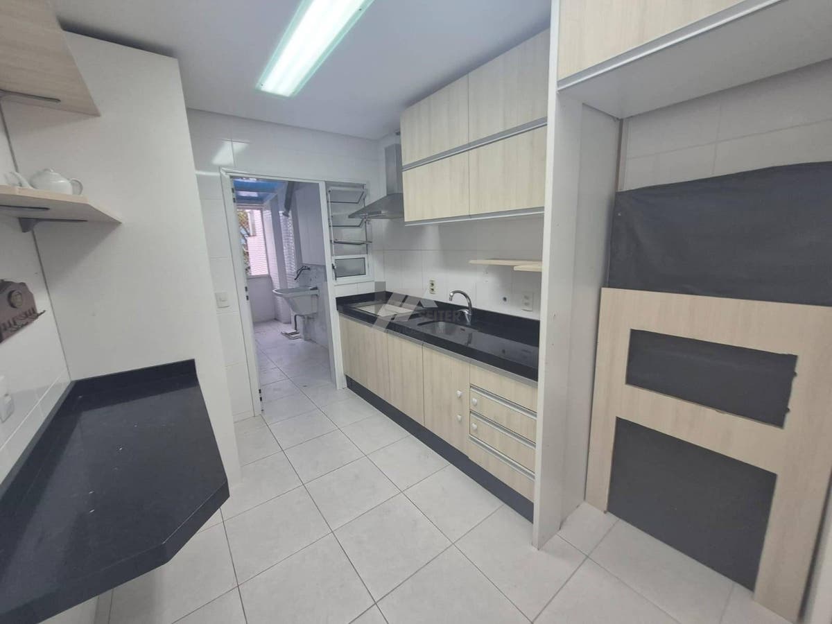 Apartamento com 3 quartos para Locação, Itacorubi - Florianópolis