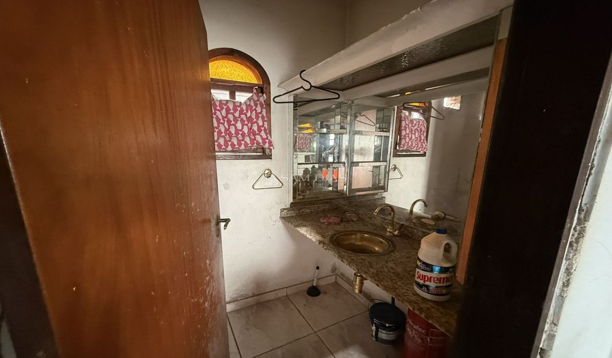Casa, 3 quartos, 262 m² - Foto 23
