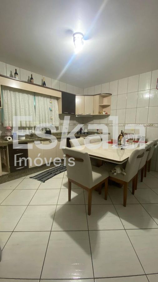 Casa Semi Mobiliada Com 03 Quartos Ilha Da Figueira - Jaraguá Do Sul