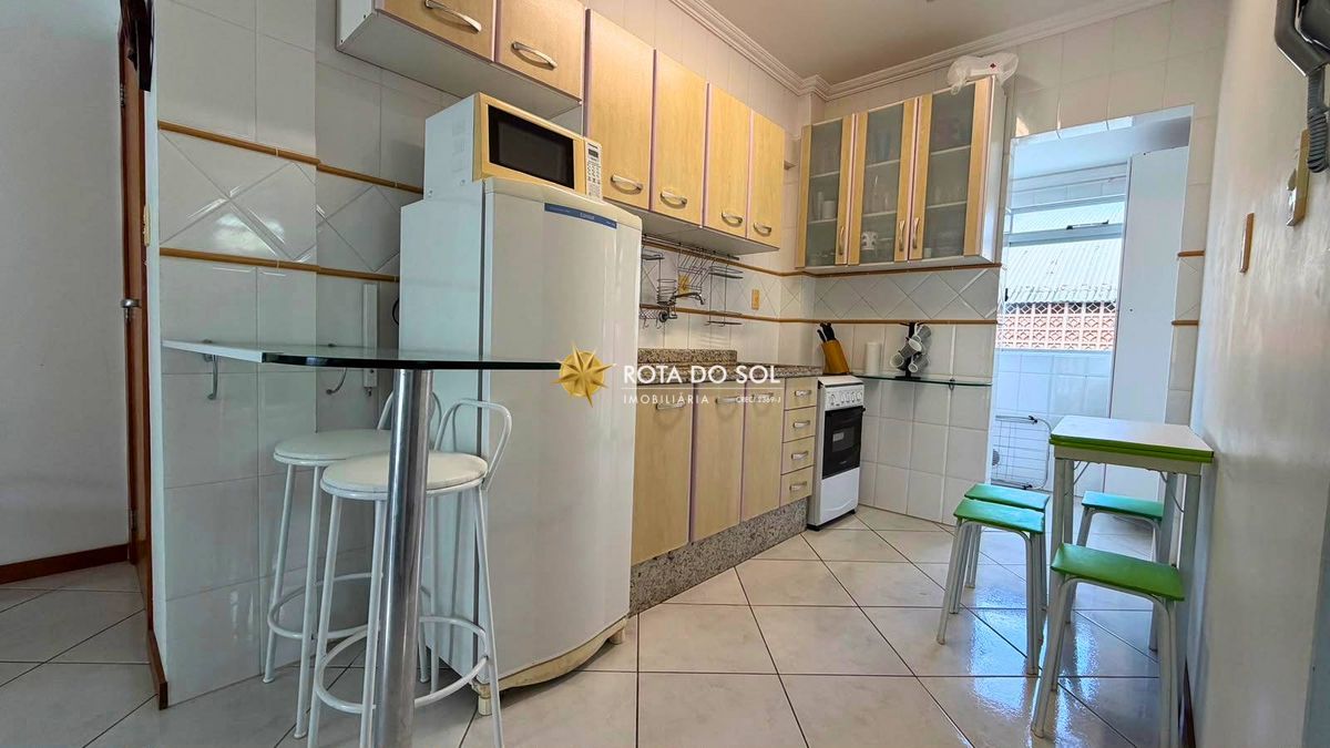 Residencial San Victor Apartamento 2 Dormitórios Praia Bombas Bombinhas SC — foto 3