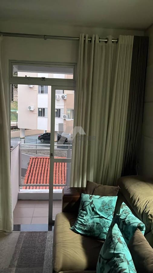 Apartamento com 2 quartos, Carvoeira - Florianópolis