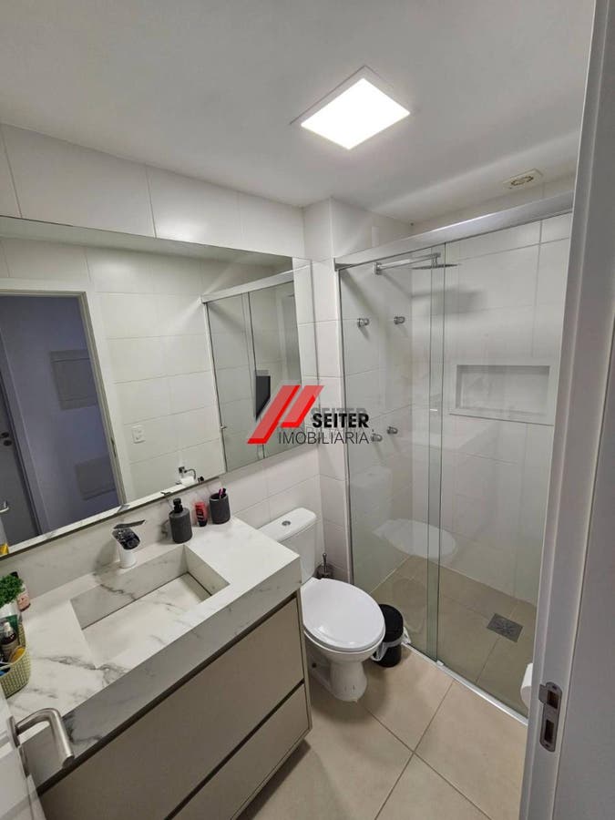 Apartamento venda 2 dormitorios suite Itacorubi Florianopolis