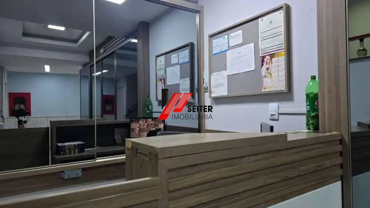 Sala comercial à venda no Centro de Florianópolis