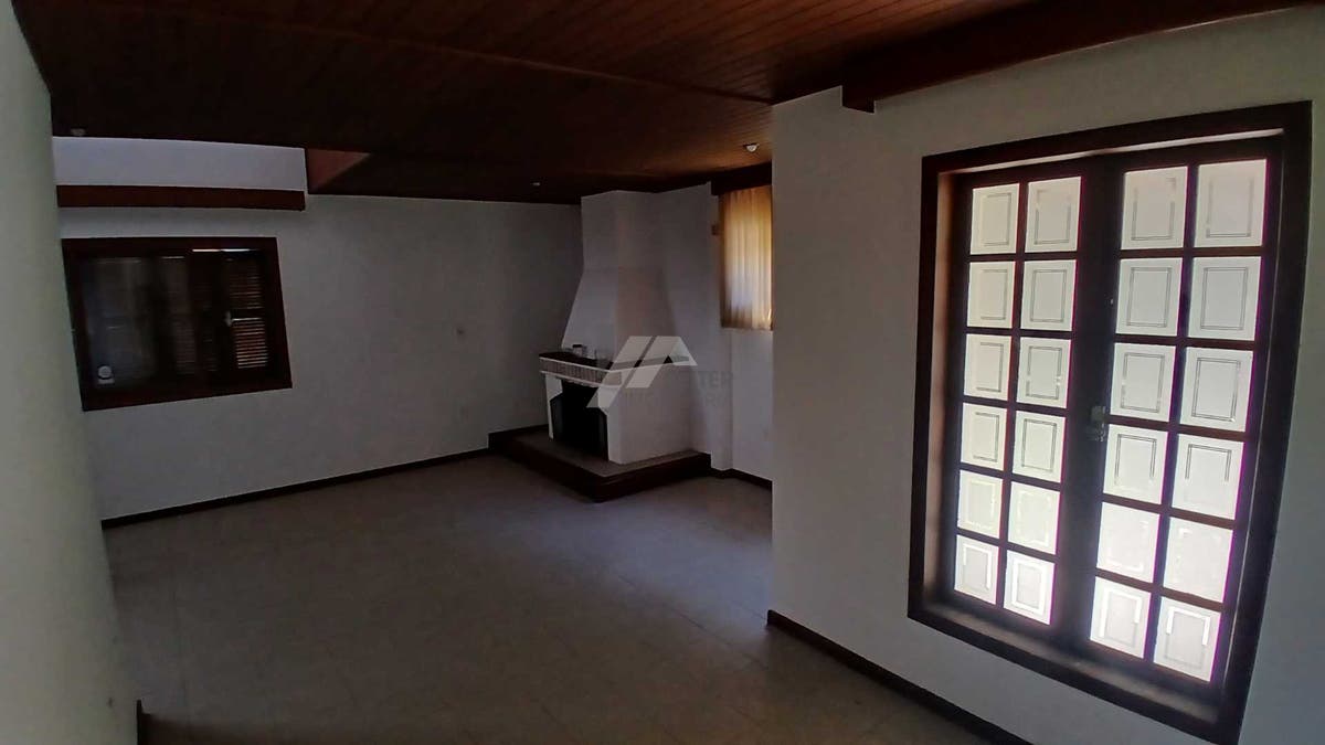 Casa a venda de 4 suites terreno grande Santo Antonio de Lisboa Florianopolis