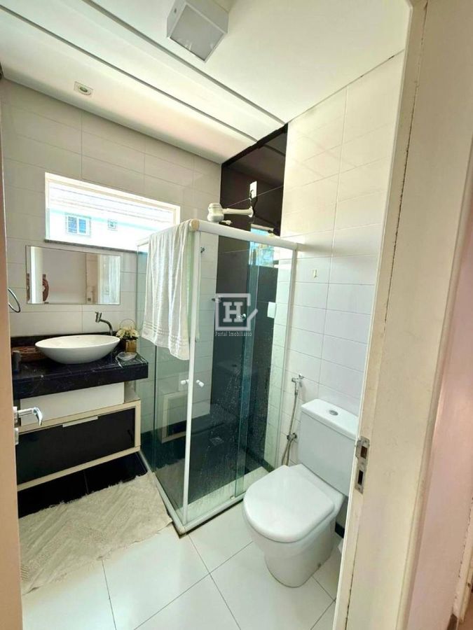Casa de Condomínio com 4 quartos à Venda - Aracaju