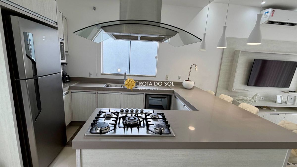 Casa com piscina á venda Praia Zimbros Bombinhas - 12