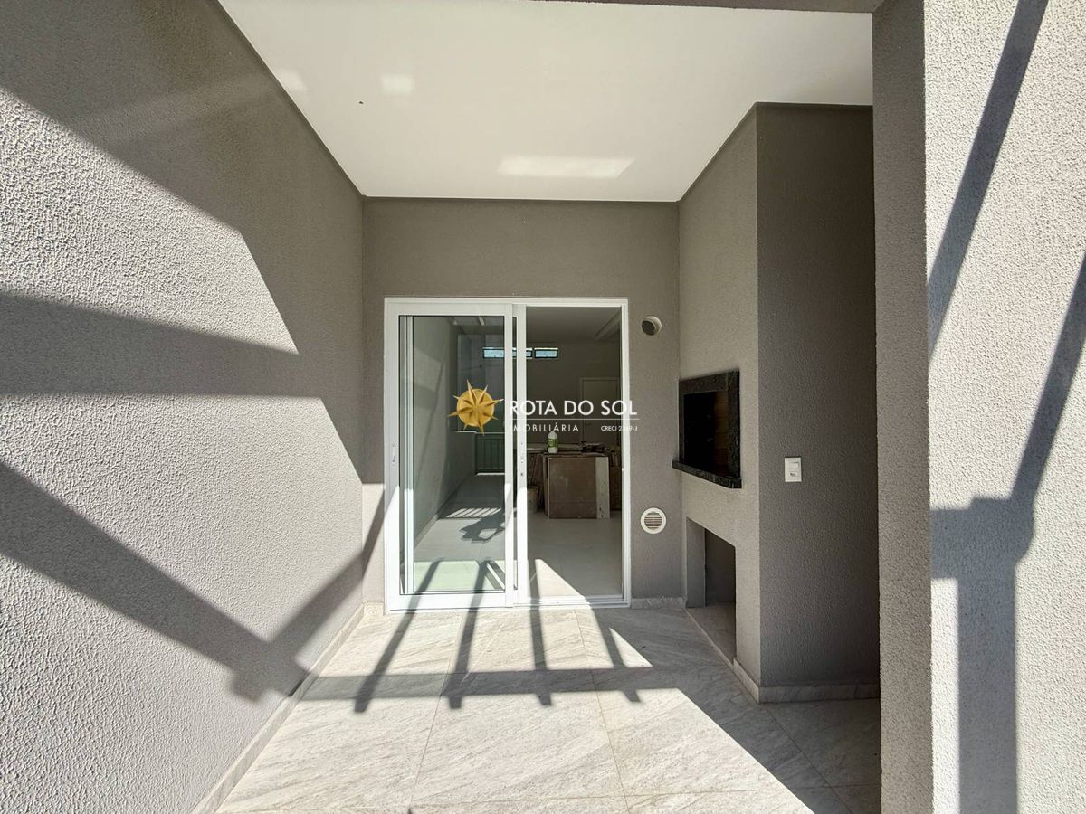 Vila das Galés Triplex 3 Suítes Beira Mar Praia Quatro Ilhas Bombinhas SC - 6