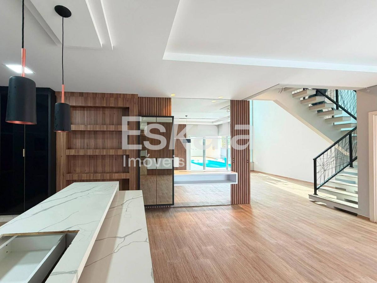 Casa, 3 quartos, 350 m² - Foto 2