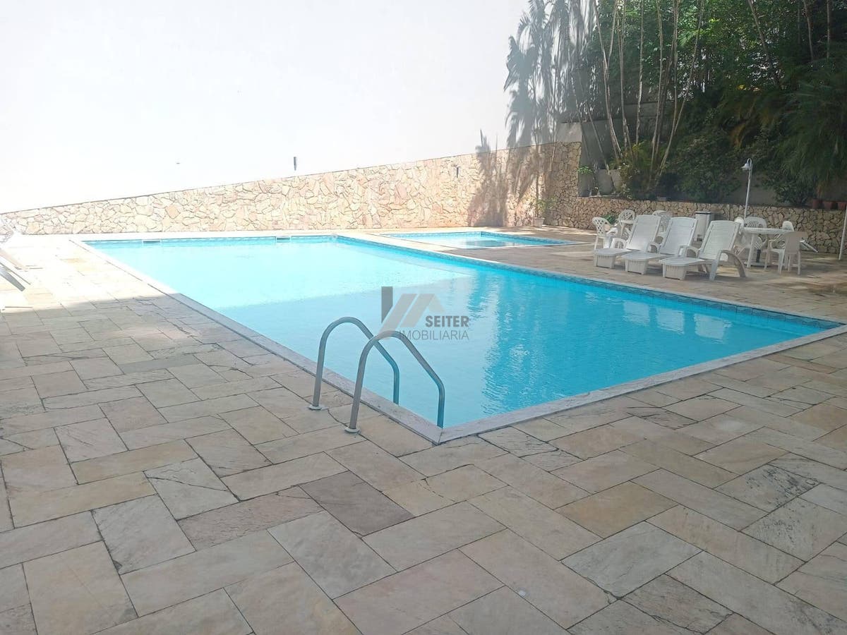 Apartamento 3 quartos para alugar na Av Mauro Ramos