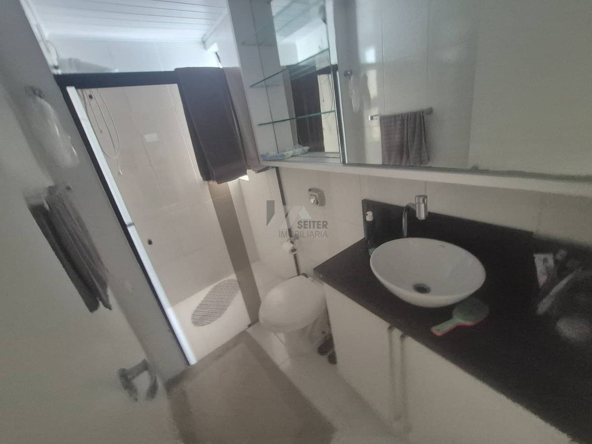 Apartamento com 2 quartos, Carvoeira - Florianópolis