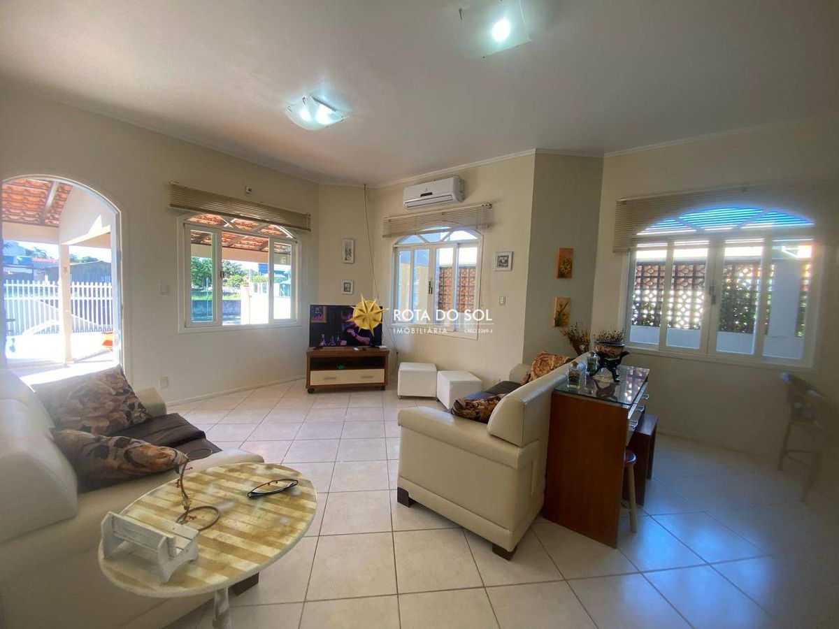 Casa com piscina 3 quartos à venda Praia Canto Grande Bombinhas SC — foto 13