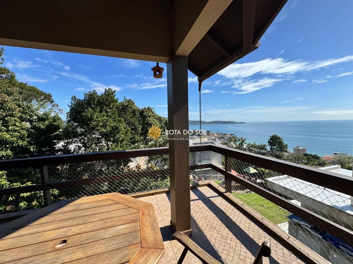 Condomínio Panorâmico Casa vista mar à venda Praia Bombinhas SC — foto 5