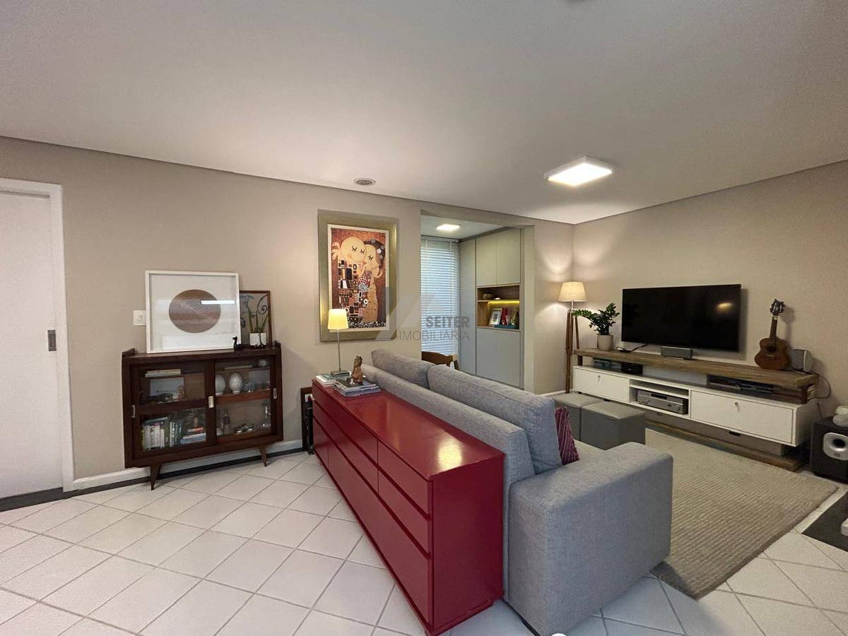 Apartamento com 3 dormitórios para a venda no Itacorubi