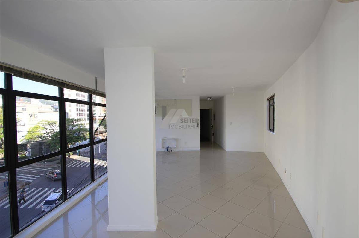Sala Comercial - Centro Comercial Granemann