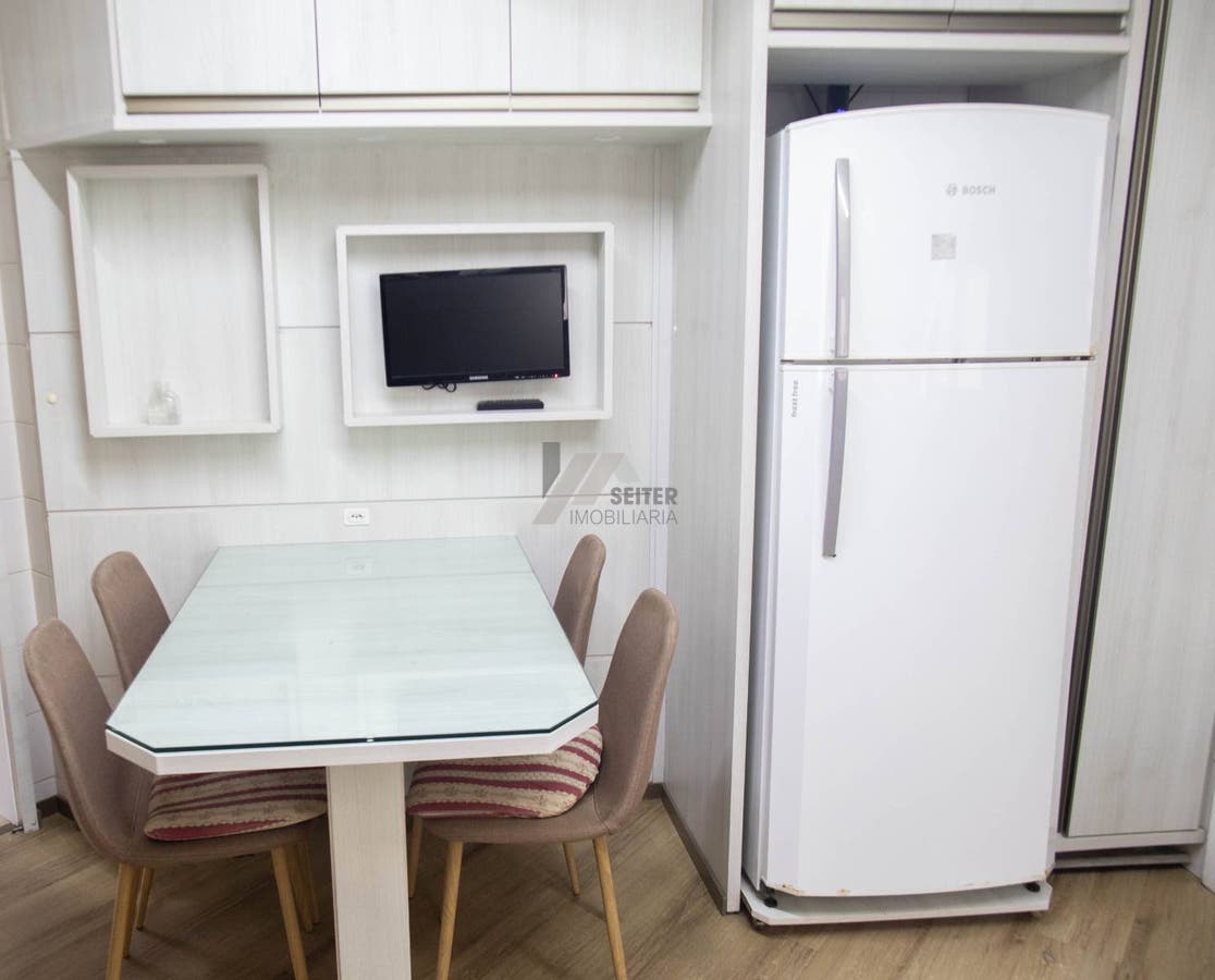 Apartamento com 3 quartos, Centro - Florianópolis