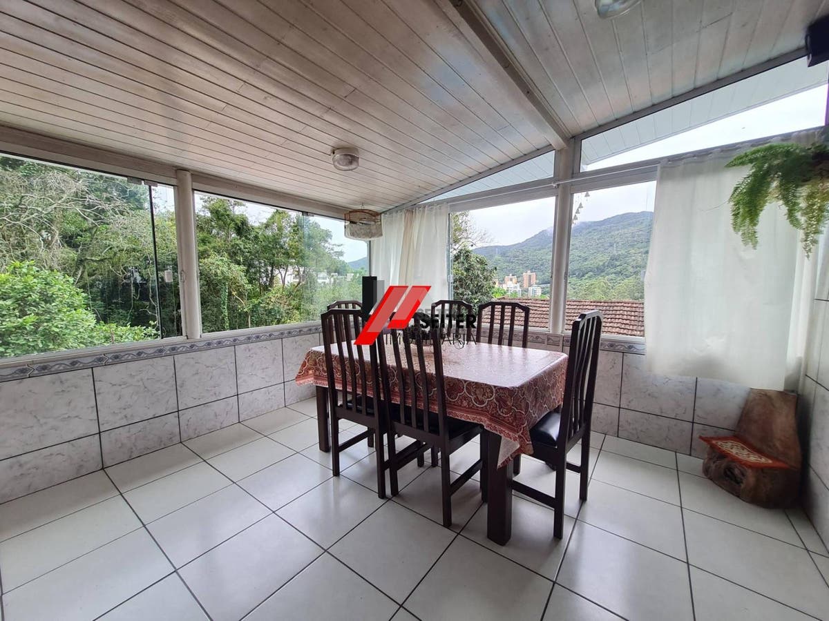 Casa de 2 domritorios a venda Florianopolis Itacorubi