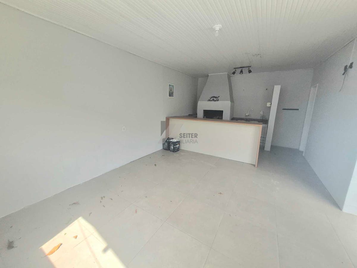 Casa de 4 quartos para alugar no Santa Monica Florianopolis