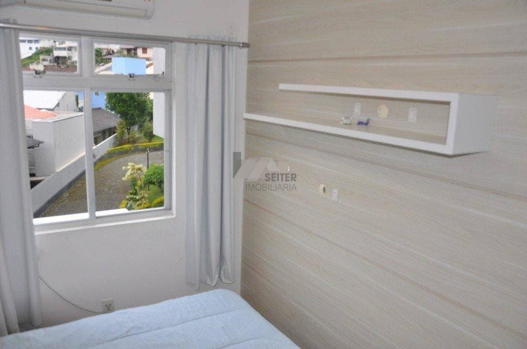 Apartamento com 2 quartos, Carvoeira - Florianópolis