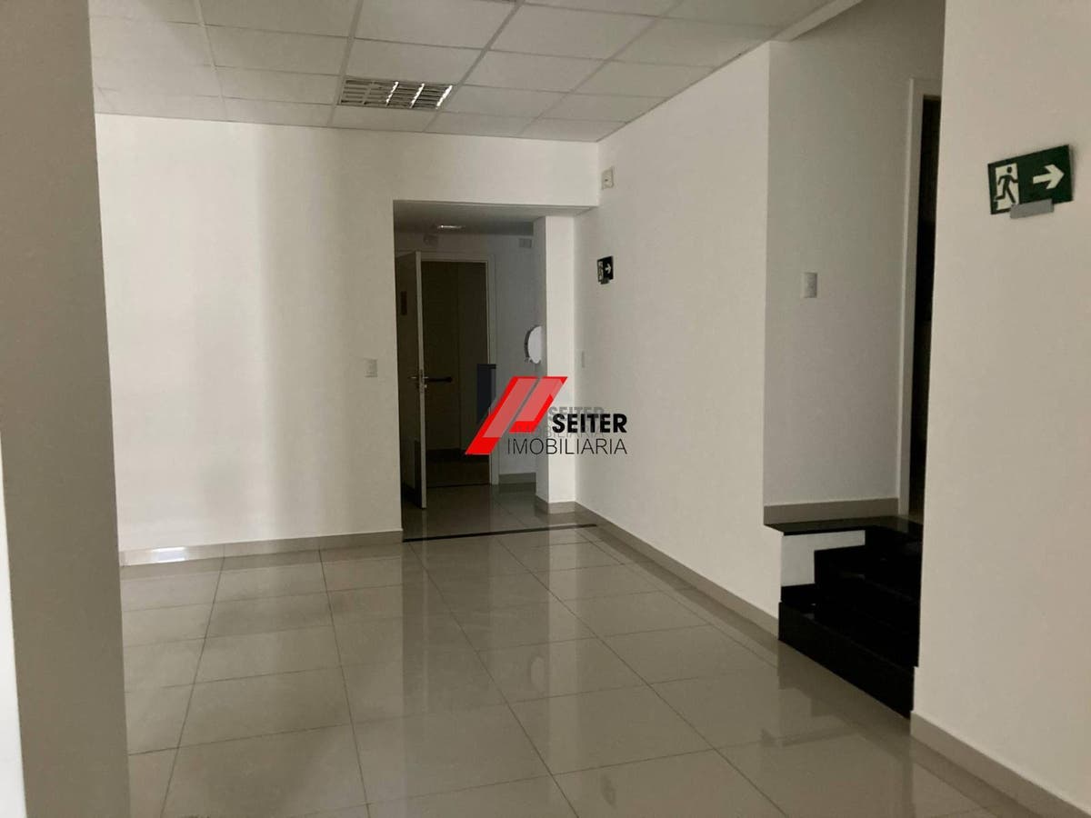 Sala comercial para locaçã no bairro estreito rua Doutor Heitor Blum