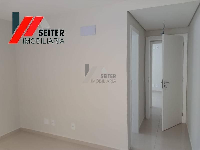 Apartamento com 2 dormitórios na Trindade em Florianópolis