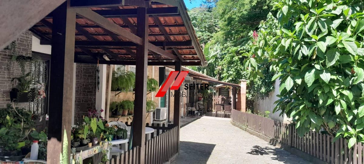 Casa Venda Itacorubi Florianopolis