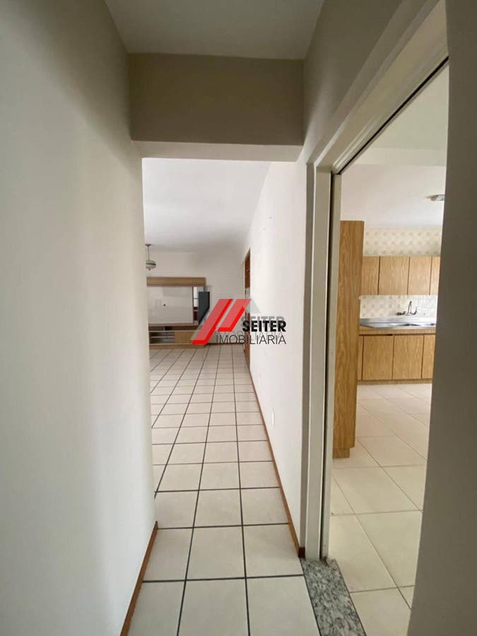 Apartamento com 3 dormitórios à venda no centro de Florianópolis