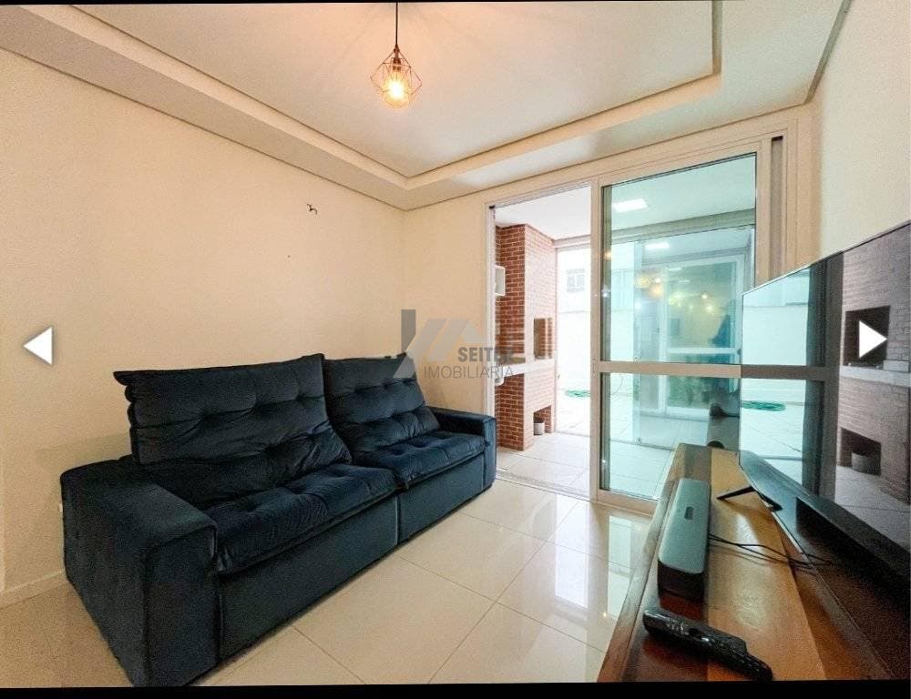 Apartamento com 2 quartos, Centro - Florianópolis