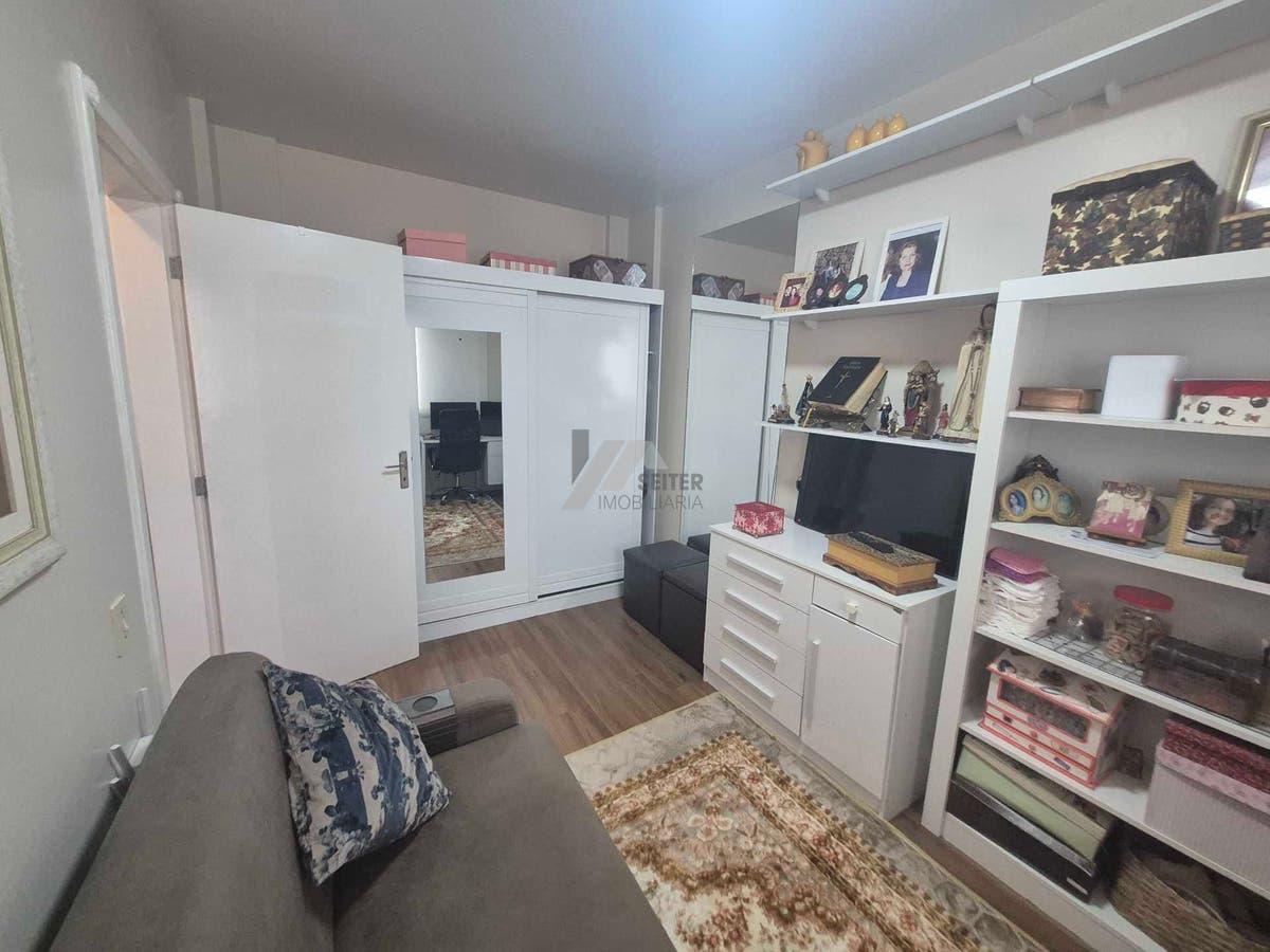 Apartamento de 3 dormitorios para venda no itacorubi