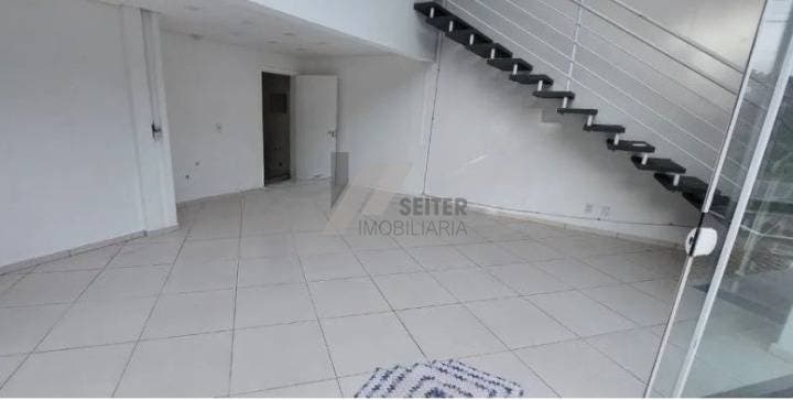 Sala Ampla na Lagoa da Conceiçao