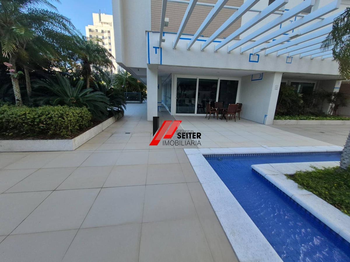 Apartamento de 2 dormitórios alto padrão para locação na Agronômica Florianópolis
