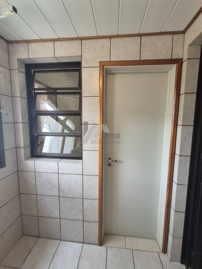 Apartamento de 3 quartos para alugar centro