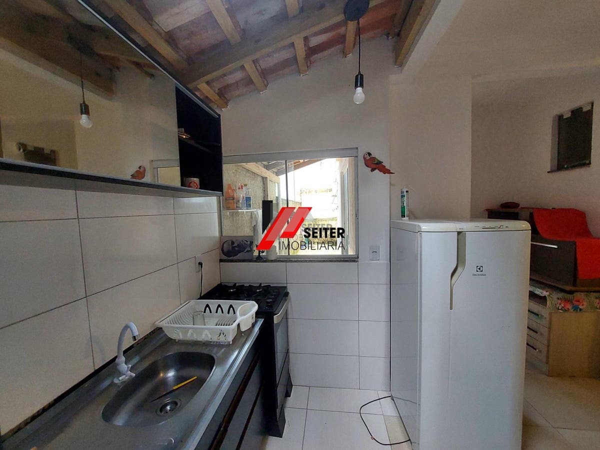 Apartamento 3 dormitorios com suite localizado no Ingleses