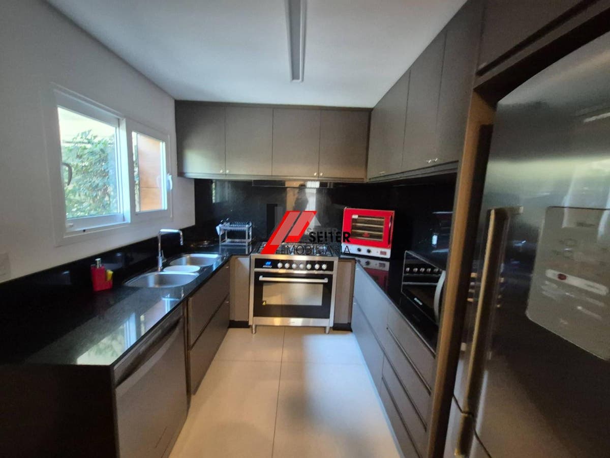 Apartamento de 2 quartos para alugar na Agronômica florianópolis