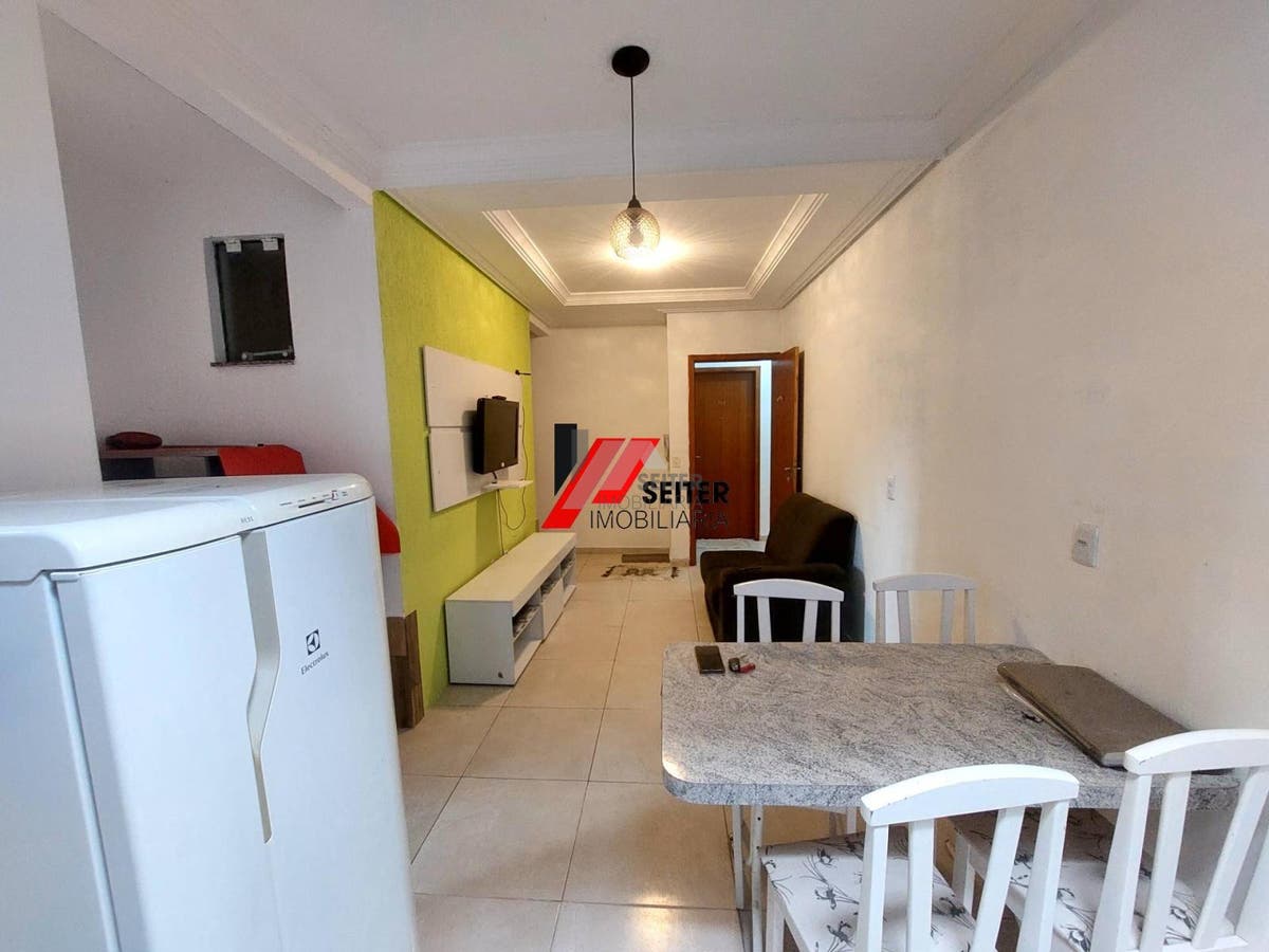 Apartamento 3 dormitorios com suite localizado no Ingleses