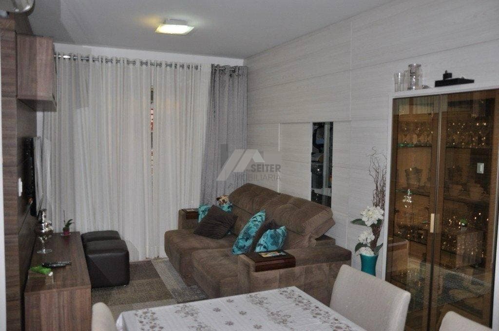 Apartamento com 2 quartos, Carvoeira - Florianópolis