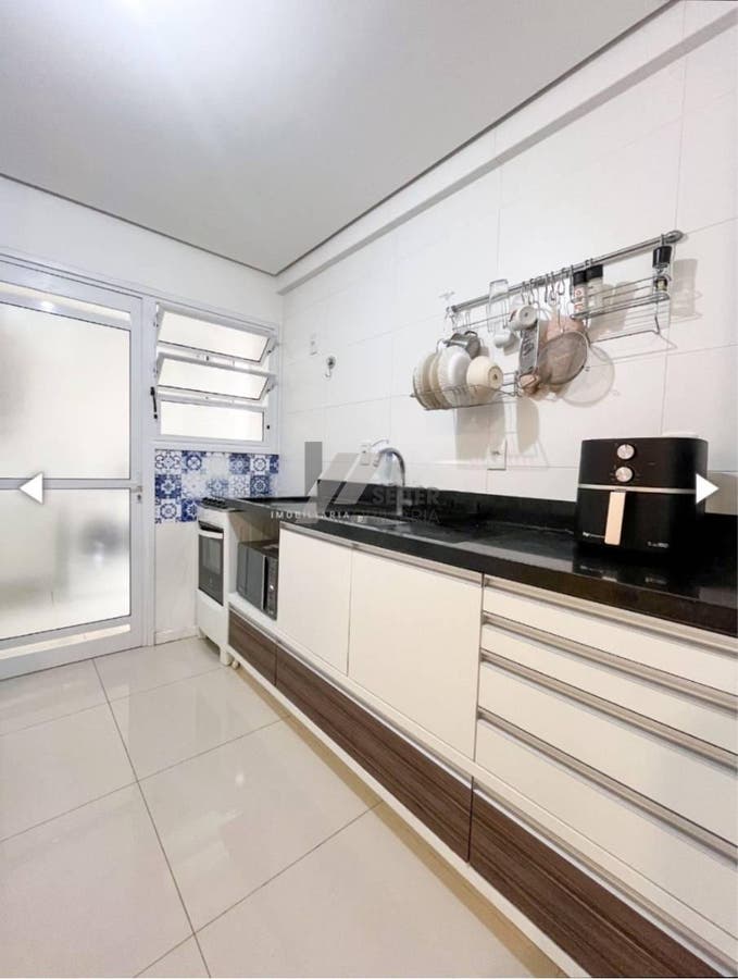 Apartamento com 2 quartos, Centro - Florianópolis