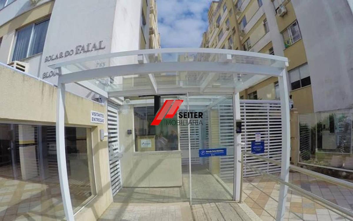 Apartamento de 3 quartos a venda na Av Mauro Ramos Centro