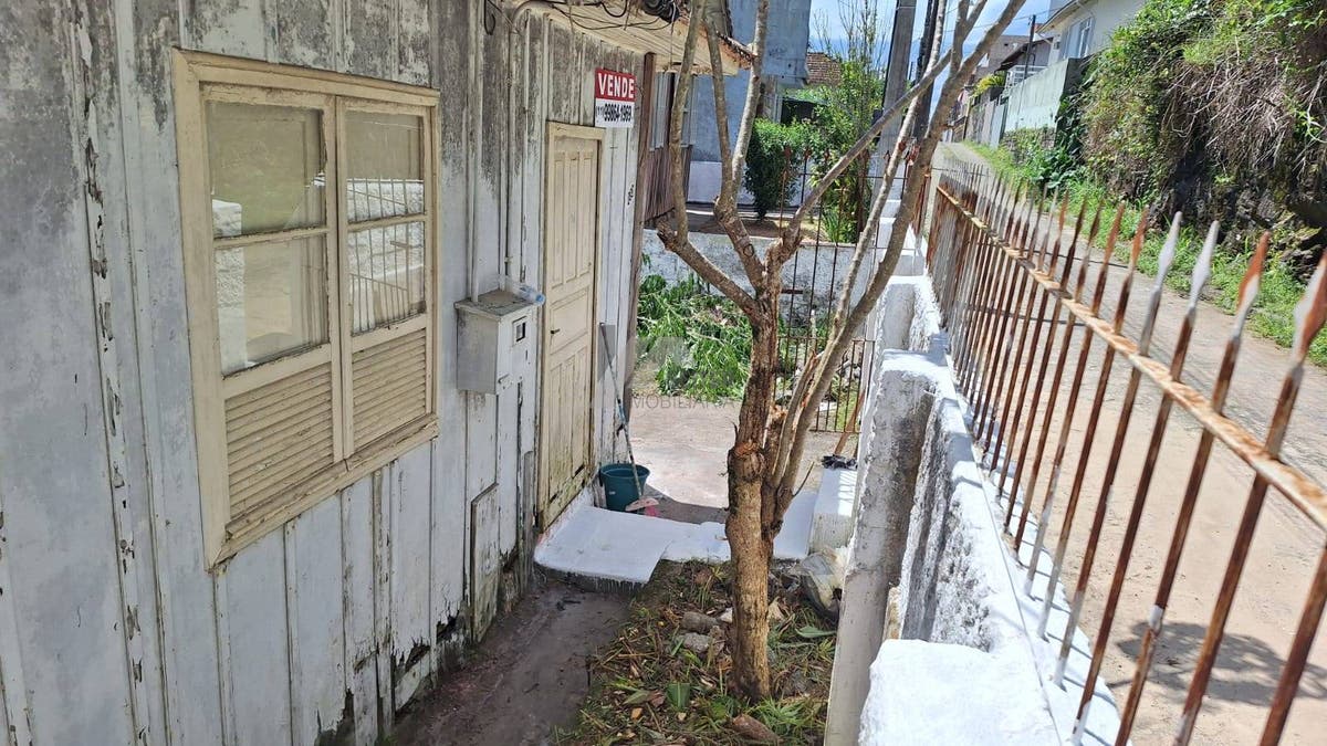 Terreno a venda Agronomica Rua Juvan Rocha n° 352