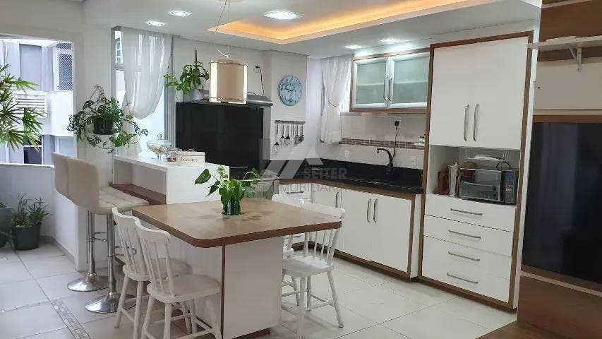 Cobertura Duplex com 3 quartos, Itacorubi - Florianópolis