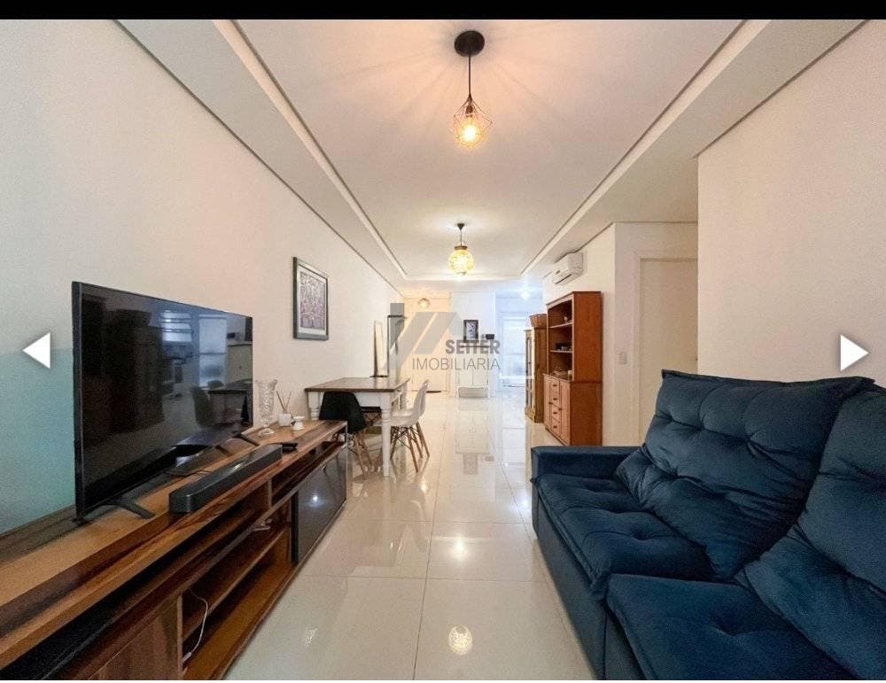 Apartamento com 2 quartos, Centro - Florianópolis