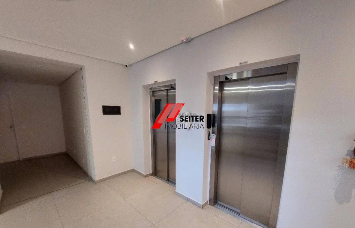 Apartamento à venda no Centro de Florianópolis