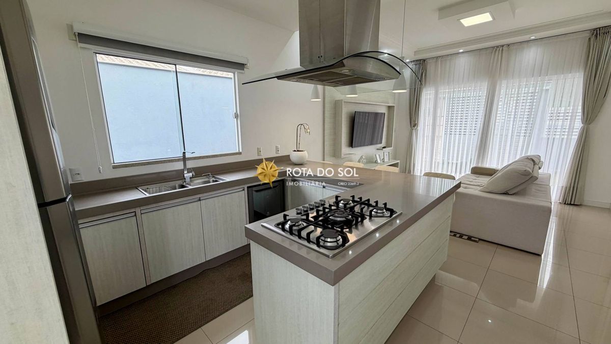 Casa com piscina á venda Praia Zimbros Bombinhas - 10