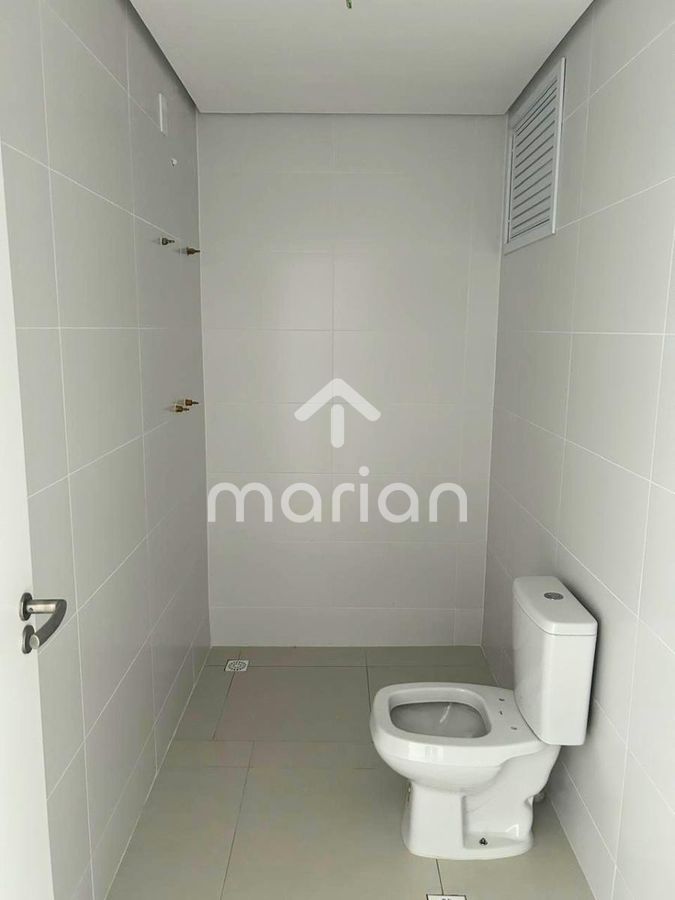 Apartamento Vista Mar a 100M da Praia com 3 Quartos, Centro - Balneário Piçarras