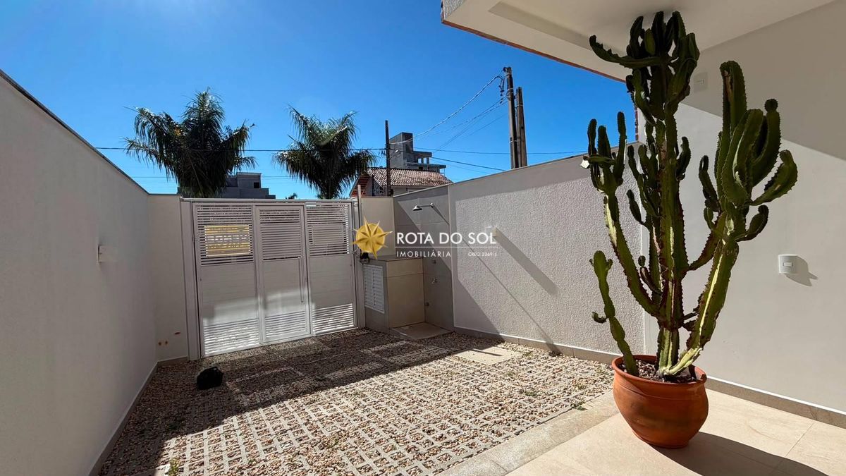Sobrado Triplex 3 Suítes Praia Mariscal Bombinhas SC - 3