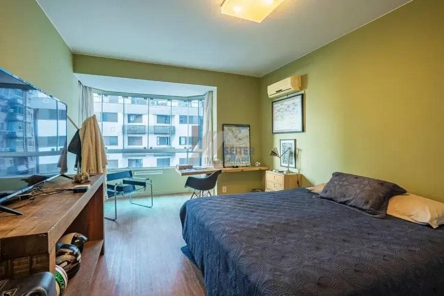 Apartamento com 5 quartos, Centro - Florianópolis