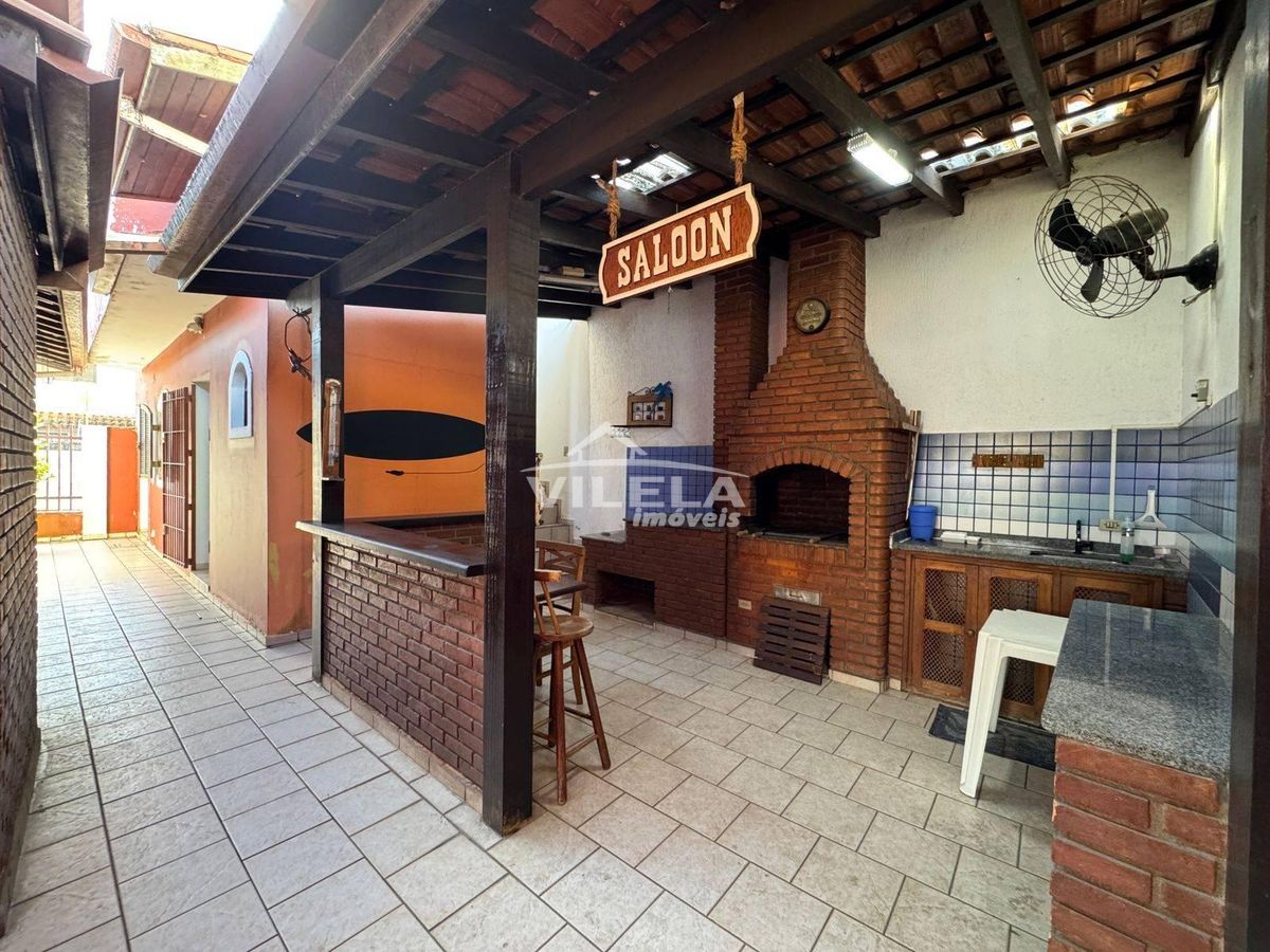 Casa com Piscina-Lado Praia-Bairro Indaiá-Caraguatatuba-Sp