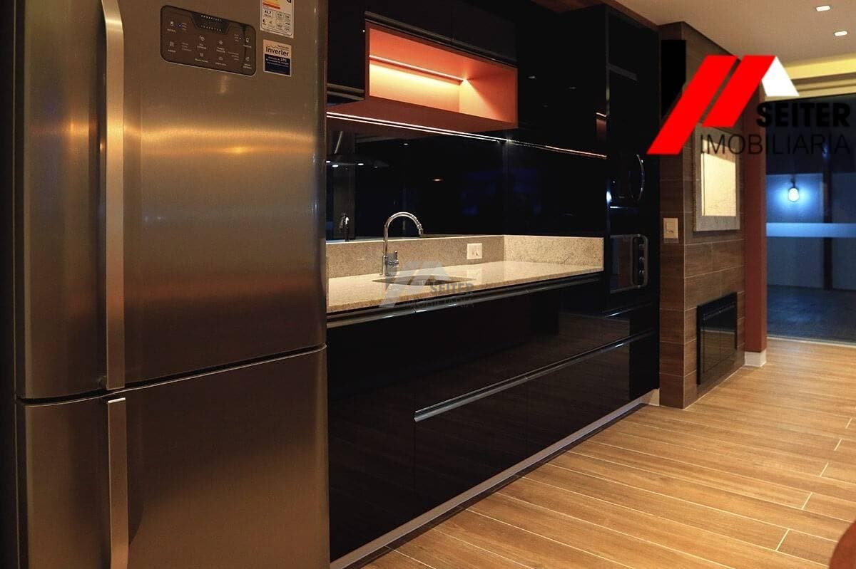 Apartamento 3 quartos com suite venda Florinanopolis Itacorubi