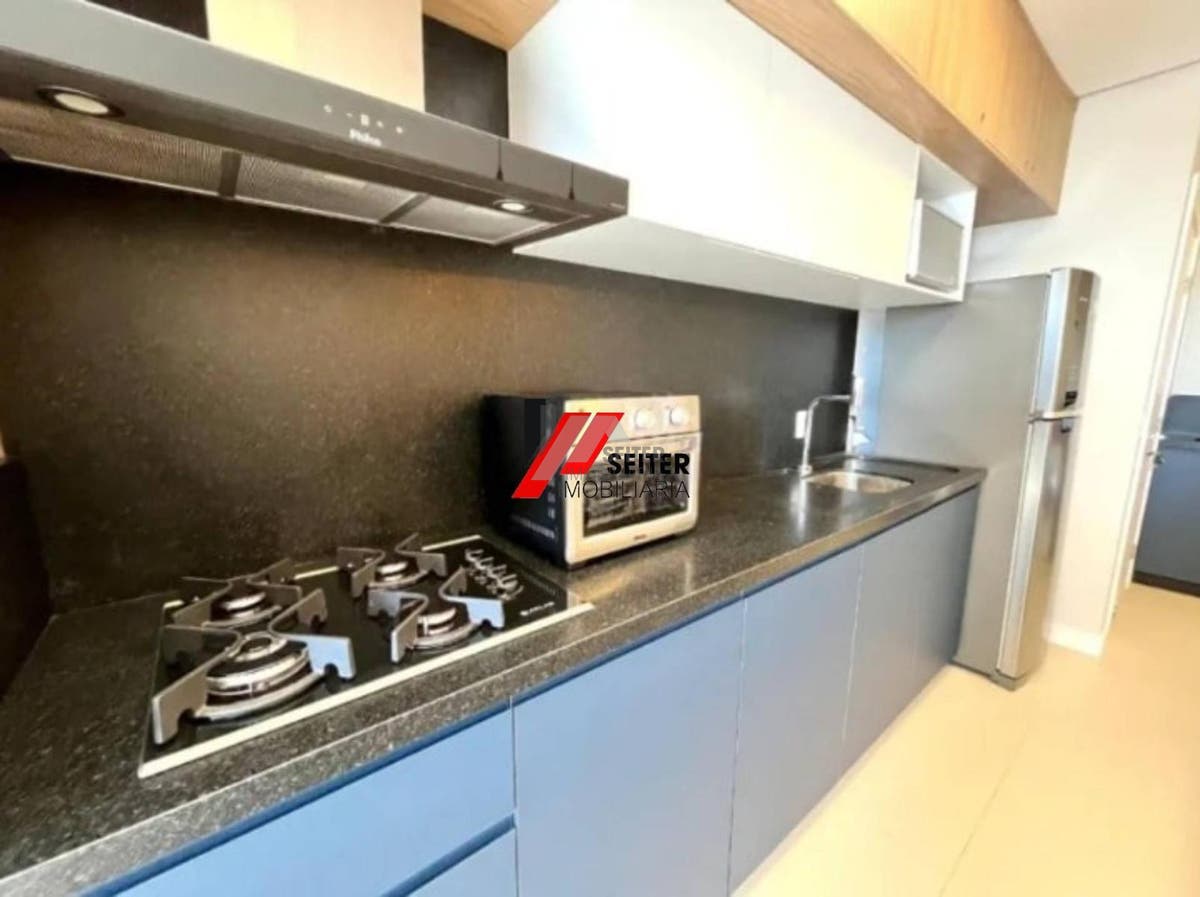 Studio para alugar no Centro de Florianópolis
