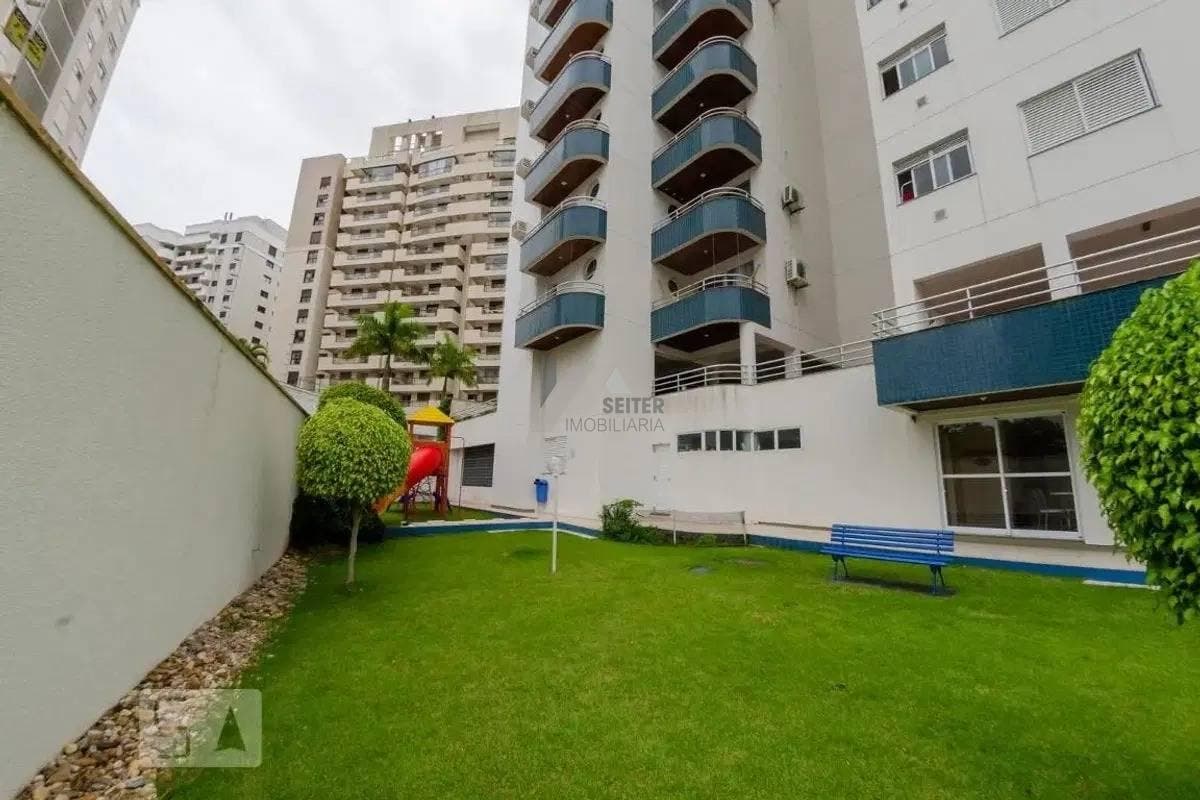 Apartamento com 3 quartos, Itacorubi - Florianópolis